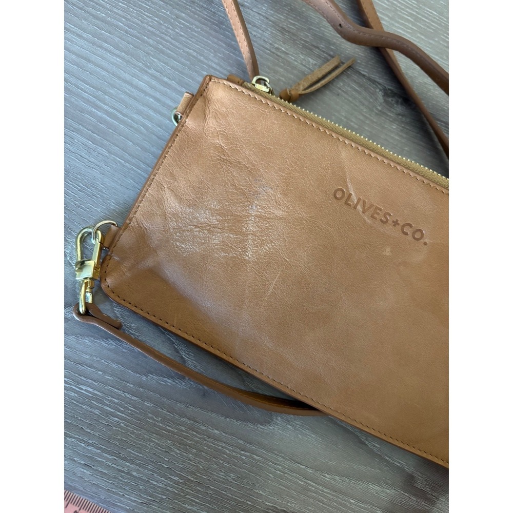 Olives & Co Tan Leather Crossbody Clutch Wallet Bag Adjustable Strap Festival - Picture 7 of 7
